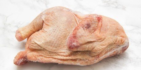 Preparare il pollo congelato in modo sicuro