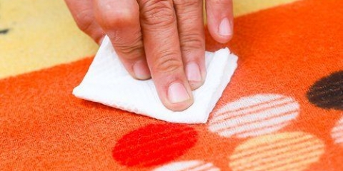Rimuovere le macchie di sangue dal tappeto