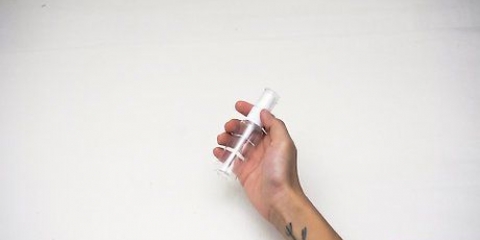 Fai uno spray per il corpo