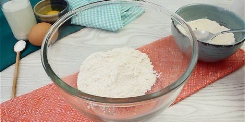 Fare il pane al microonde (metodo facile)