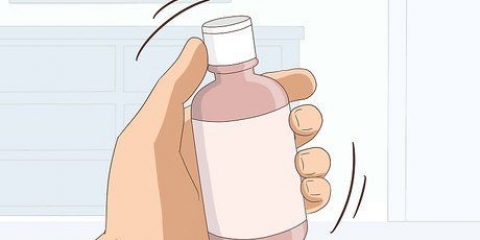 Applicare la lozione alla calamina