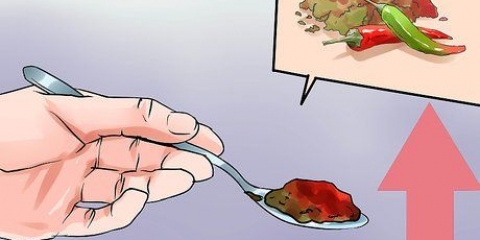 Preparare il tè al pepe di caienna