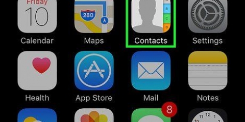 Aggiungi contatti su un iphone
