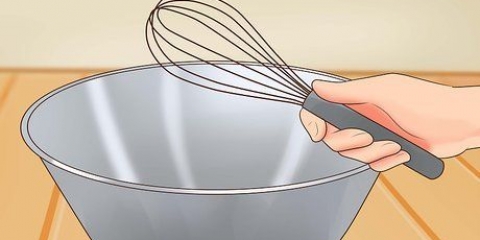 Preparazione della crema chantilly