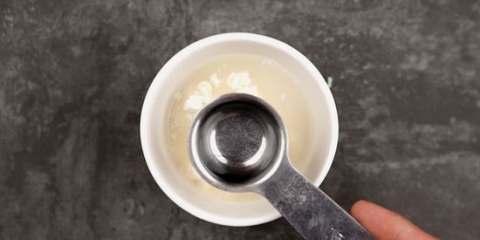 Addensare la crema pasticcera