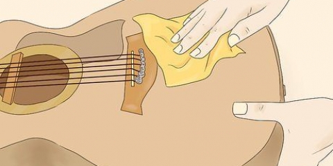 Determinazione dell'età e del valore di una chitarra