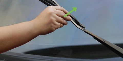 Pulizia del parabrezza della tua auto