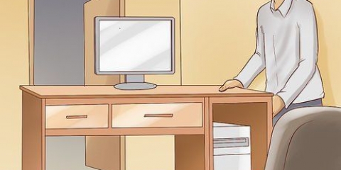 Fingere di essere impegnato al lavoro senza lavorare davvero