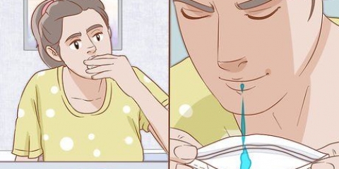 Fingere di vomitare