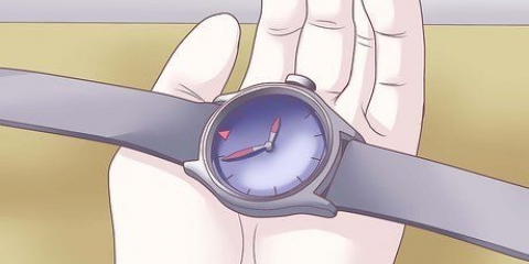 Usare un orologio analogico come bussola