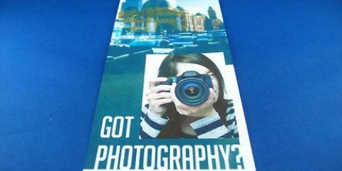 Crea una brochure o una brochure pubblicitaria