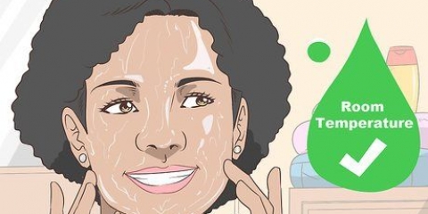 Lenisce la pelle irritata dal detergente viso