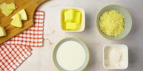 Preparare una semplice salsa al formaggio