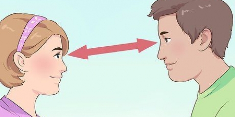 Avvia una conversazione con qualcuno che non conosci