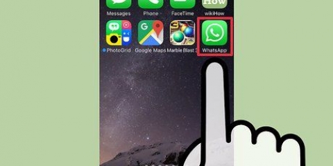 Crea un gruppo su whatsapp
