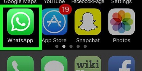 Abbandona una conversazione di gruppo su whatsapp
