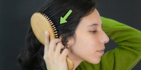 Intrecciare una fascia per capelli