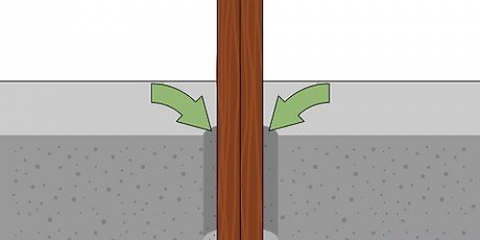 Posizionamento di una staccionata in legno