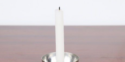 Accendi una candela