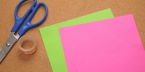 Come piegare un fiore di origami