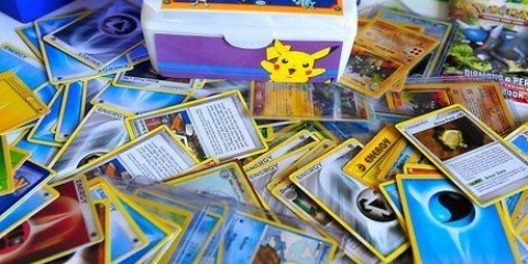 Mettere insieme un gioco di carte pokemon