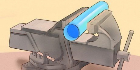 Taglio di un tubo in pvc