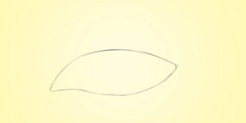 Disegna un occhio realistico
