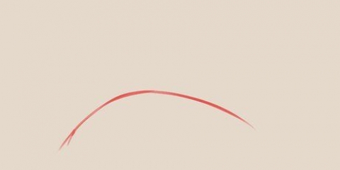 Come disegnare l'occhio di una donna realistica