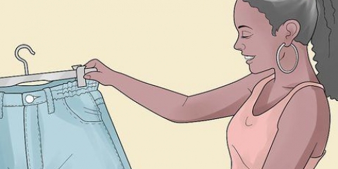 Indossare pantaloncini a vita alta