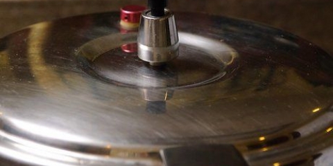 Utilizzando una pentola a pressione