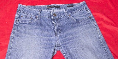 Realizzare una gonna di jeans con vecchi jeans