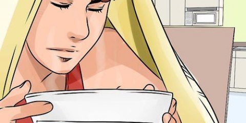 Eliminare un naso chiuso con vapore o medicine