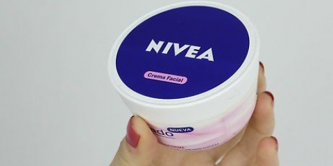 Applica una crema idratante