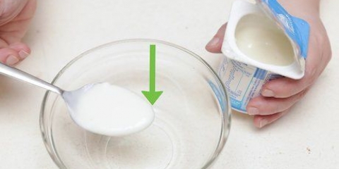 Preparare una maschera allo yogurt