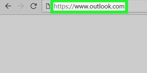 Visualizza le email archiviate in outlook