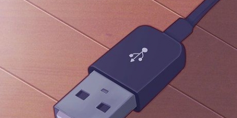 Trasferisci dati tra un cellulare e un pc