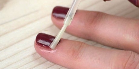 Rimuovere lo smalto gel