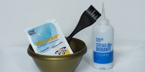 Decolorare i capelli tinti