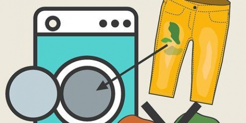 Togli l'edera velenosa dai tuoi vestiti