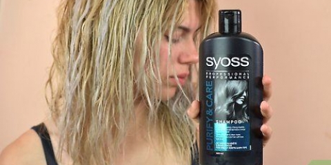 Accentua i capelli mossi