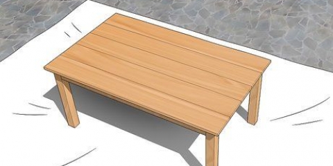 Finitura in legno di pino per esterni