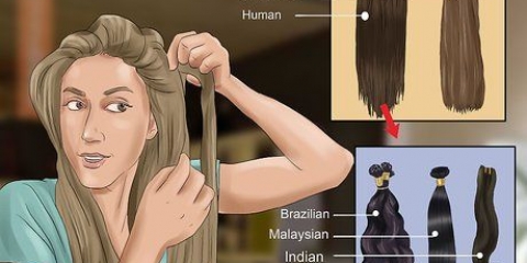 Attaccare le estensioni dei capelli