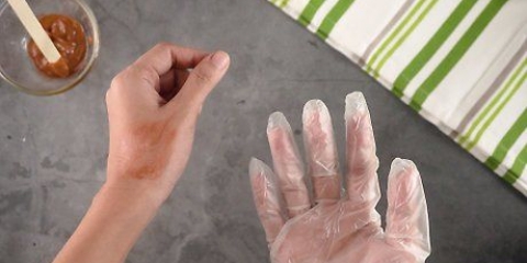 Rimuovi la tintura per capelli dalla tua pelle