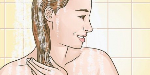Sbiadisci la tintura per capelli