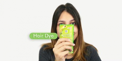 Tingere le radici dei capelli