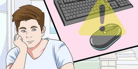 Estendi la portata di un mouse e una tastiera wireless