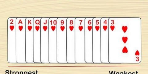 Giocare al gioco di carte 13