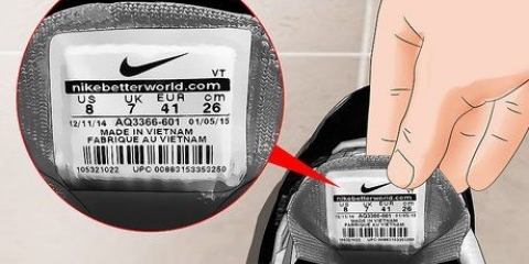 Trova il numero del modello sulle scarpe nike