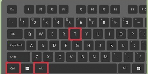 Modifica della password di root in linux