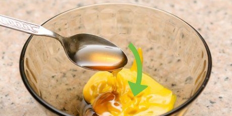 Fare la senape al miele